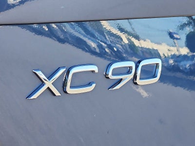 2023 Volvo XC90 Recharge Plug-In Hybrid Ultimate Bright Theme