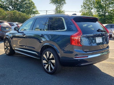 2023 Volvo XC90 Recharge Plug-In Hybrid Ultimate Bright Theme