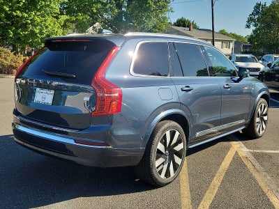 2023 Volvo XC90 Recharge Plug-In Hybrid Ultimate Bright Theme