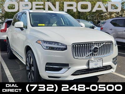 2024 Volvo XC90 Recharge Plug-In Hybrid Plus Bright Theme