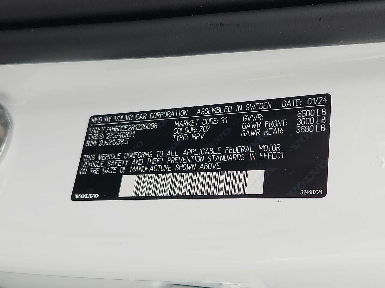2024 Volvo XC90 Recharge Plug-In Hybrid Plus Bright Theme