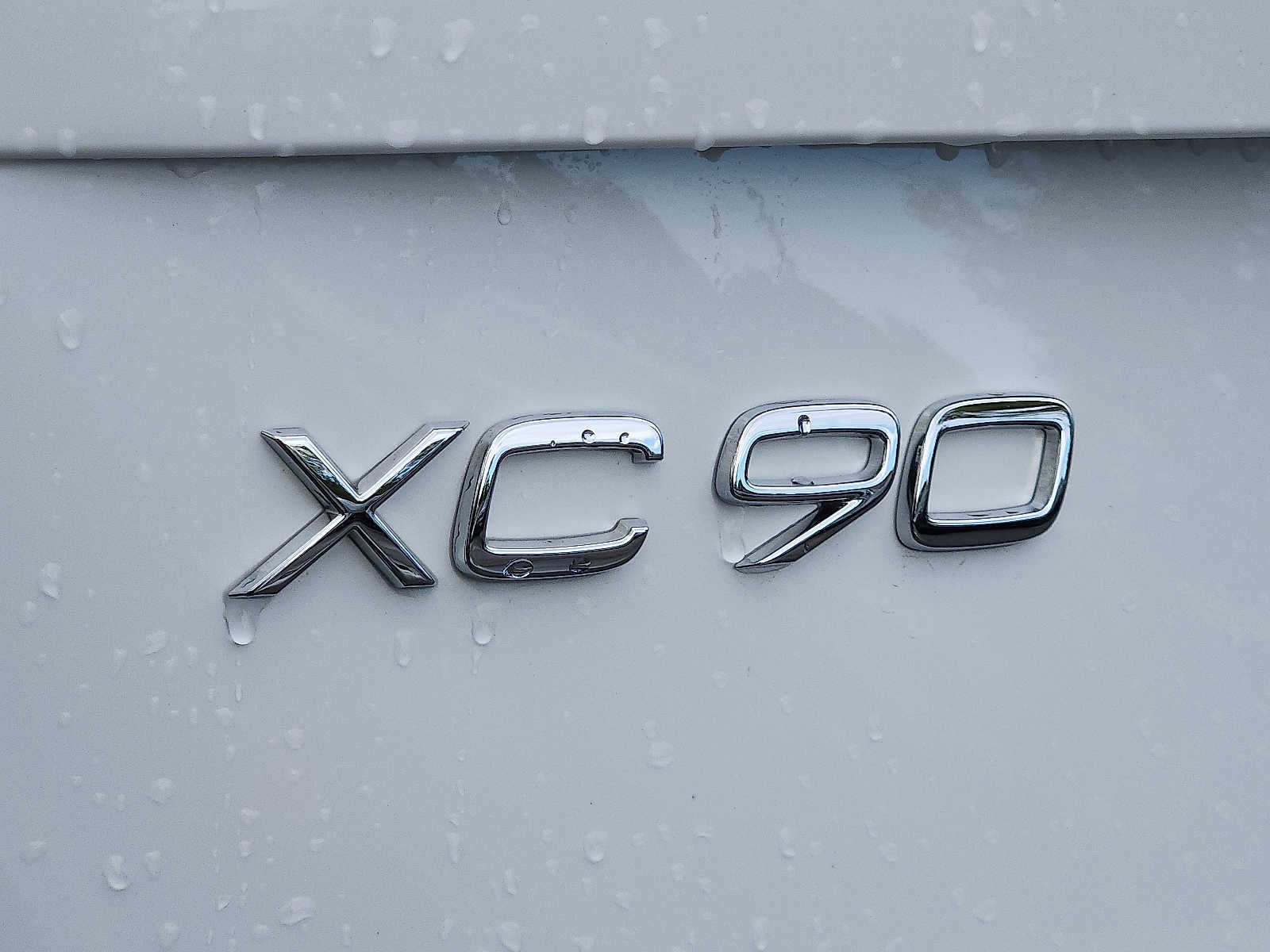 2024 Volvo XC90 Recharge Plug-In Hybrid Plus Bright Theme