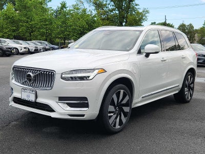 2024 Volvo XC90 Recharge Plug-In Hybrid Plus Bright Theme