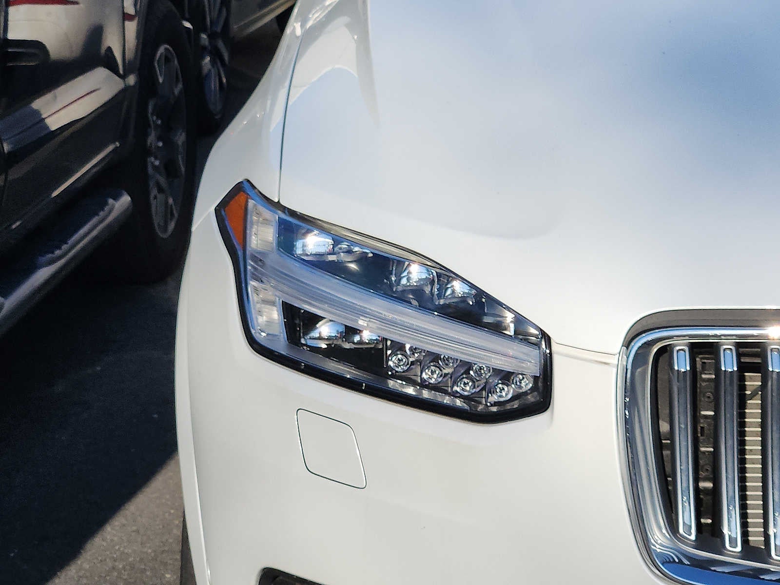 2024 Volvo XC90 Recharge Plug-In Hybrid Plus Bright Theme