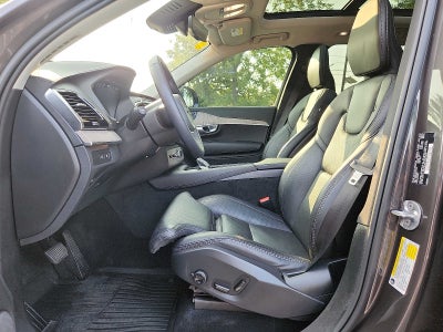 2024 Volvo XC90 Recharge Plug-In Hybrid Ultimate Bright Theme