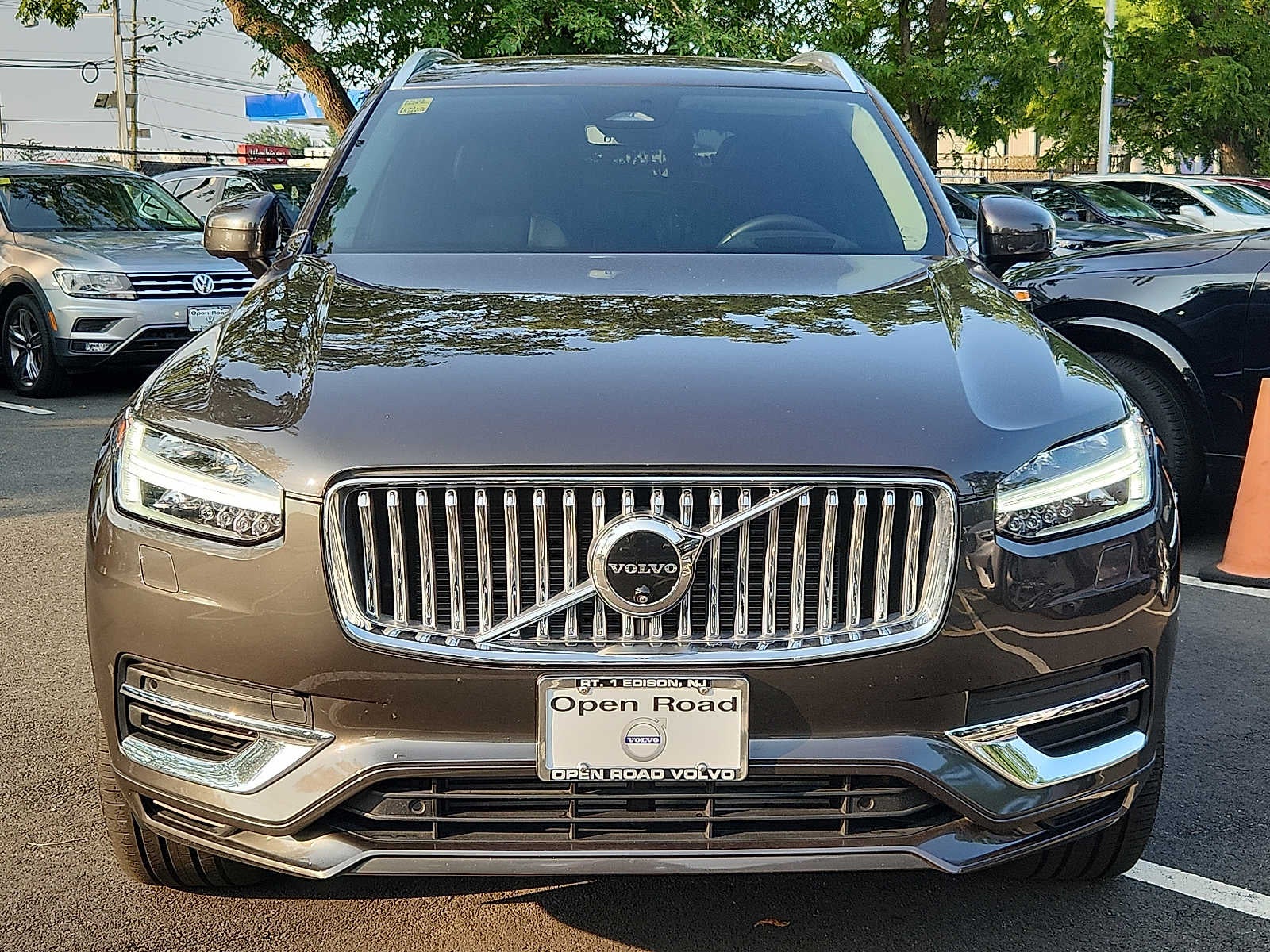 2024 Volvo XC90 Recharge Plug-In Hybrid Ultimate Bright Theme