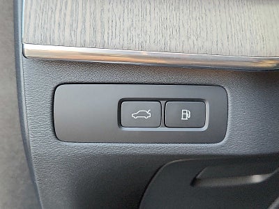2024 Volvo XC90 Recharge Plug-In Hybrid Ultimate Bright Theme