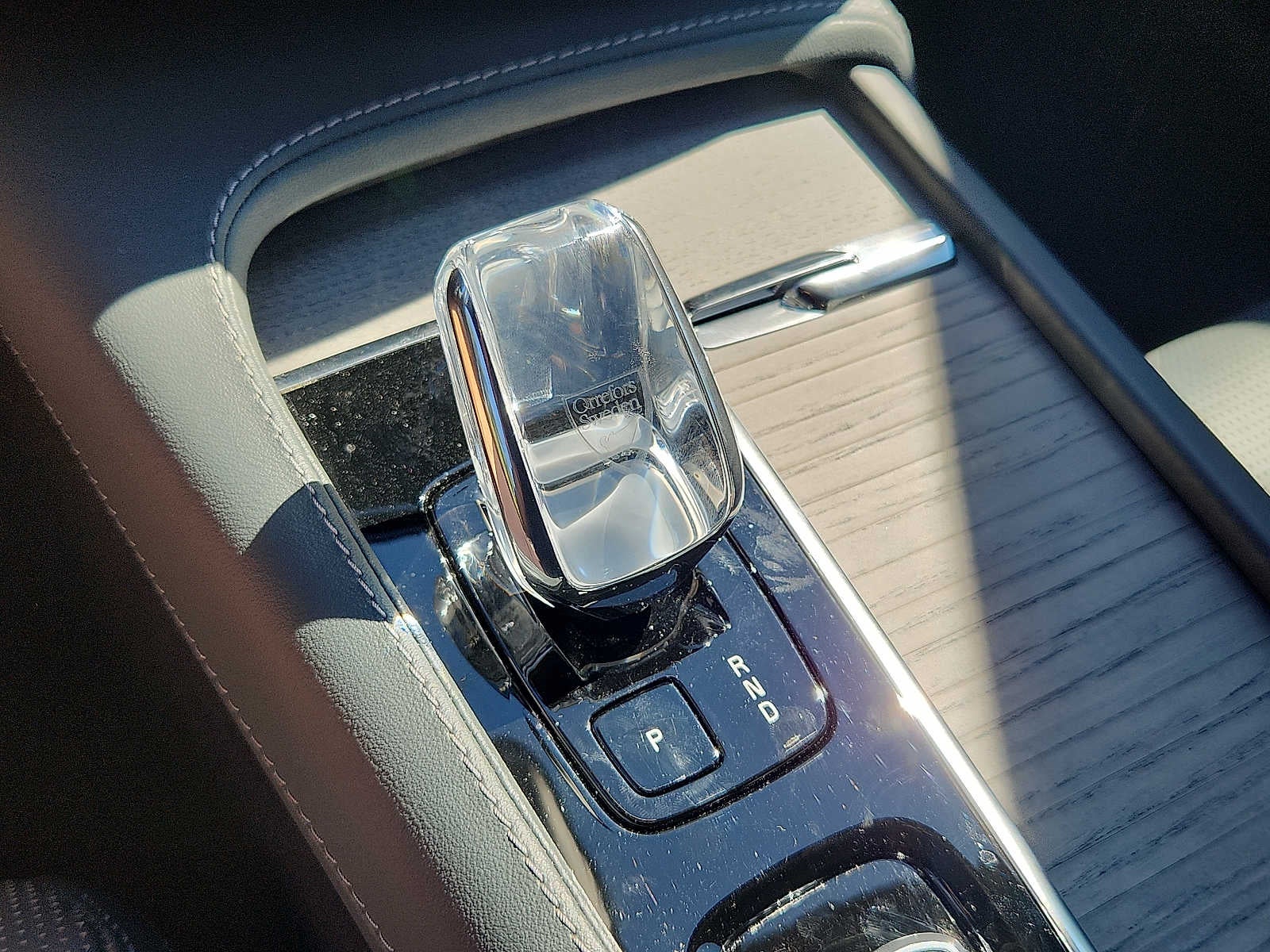 2024 Volvo XC90 Recharge Plug-In Hybrid Ultimate Bright Theme