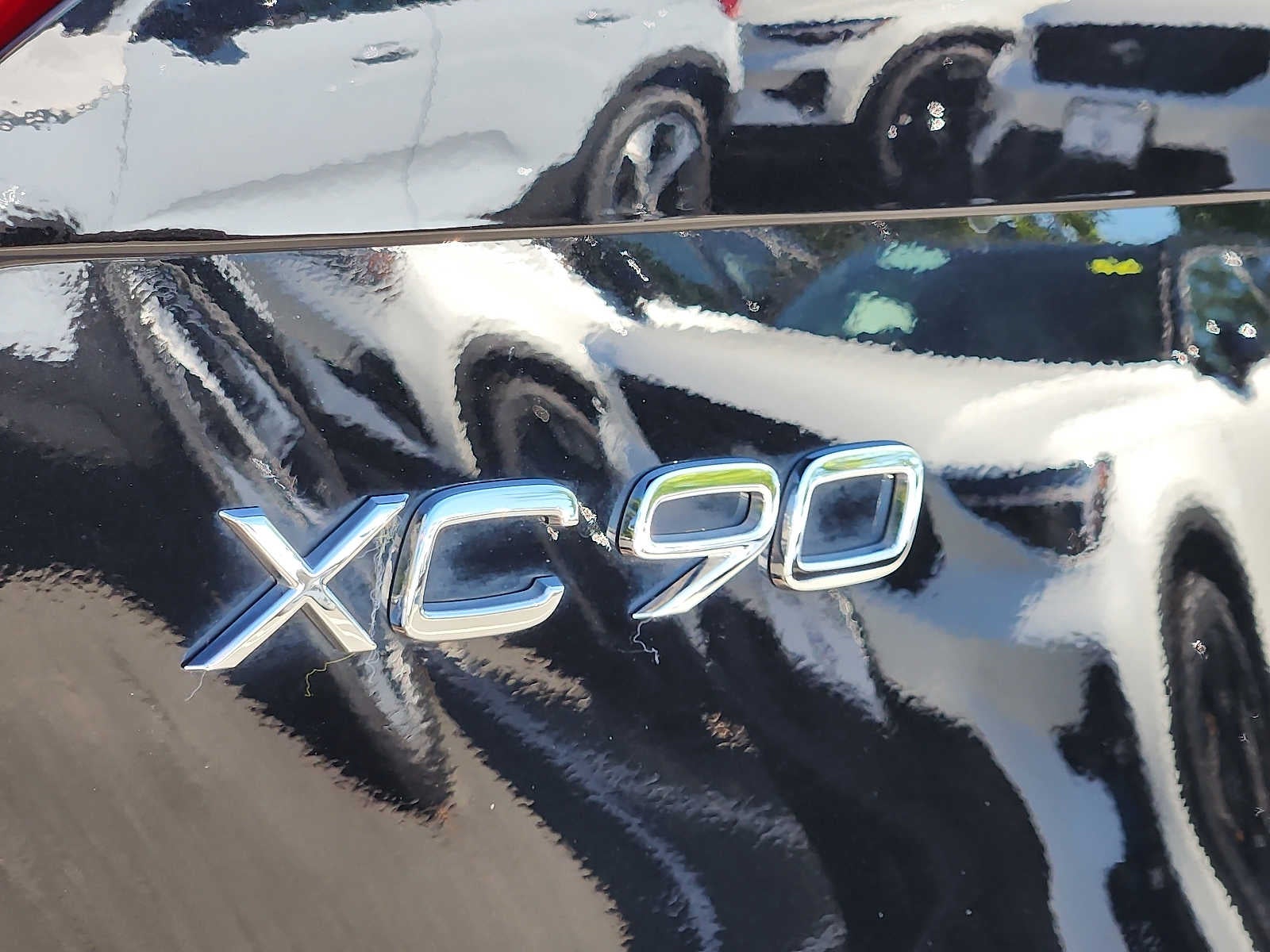 2024 Volvo XC90 Recharge Plug-In Hybrid Ultimate Bright Theme