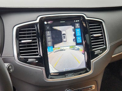 2024 Volvo XC90 Recharge Plug-In Hybrid Ultimate Bright Theme