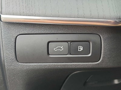 2024 Volvo XC90 Recharge Plug-In Hybrid Ultimate Bright Theme