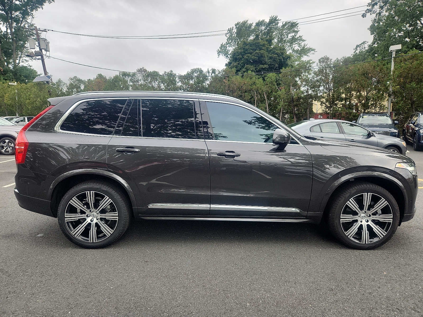 2024 Volvo XC90 Recharge Plug-In Hybrid Ultimate Bright Theme