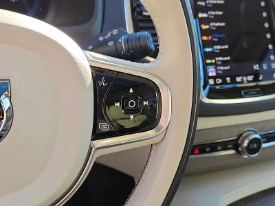 2023 Volvo XC90 Recharge Plug-In Hybrid Plus Dark Theme