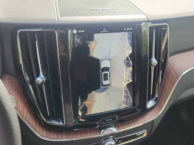2024 Volvo XC60 Recharge Plug-In Hybrid Plus Dark Theme