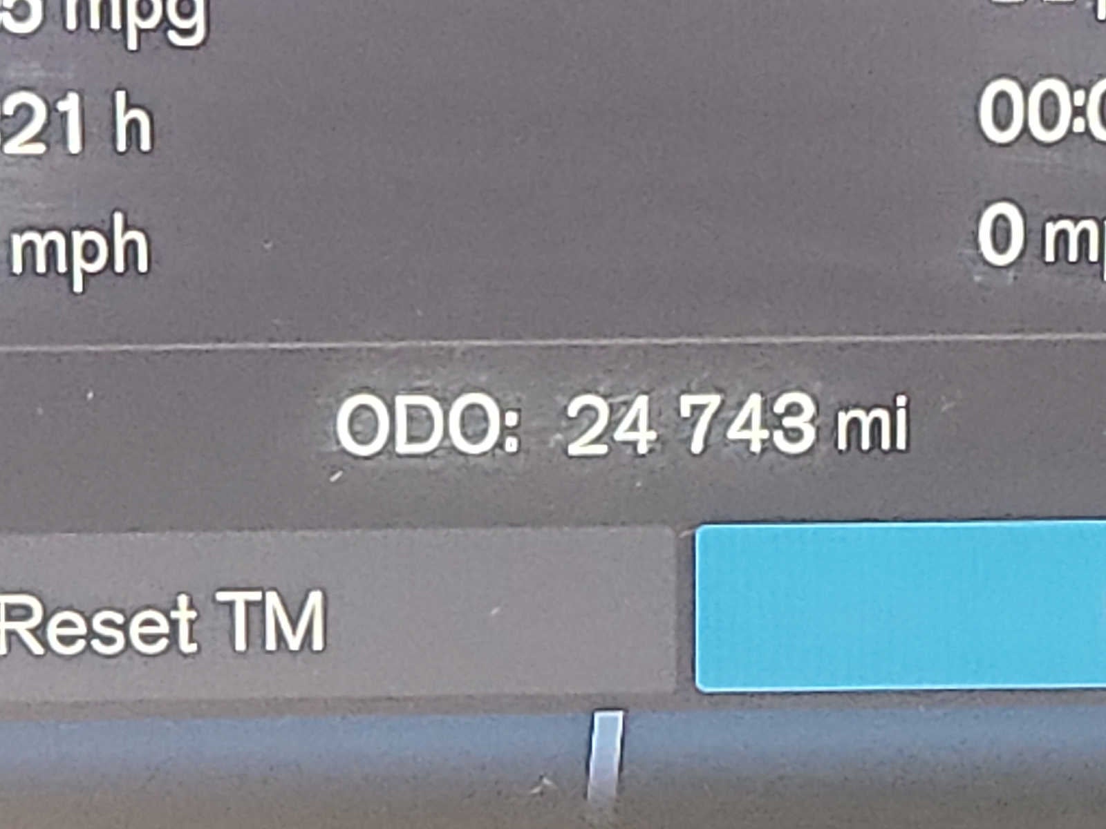 2024 Volvo XC60 Recharge Plug-In Hybrid Plus Dark Theme