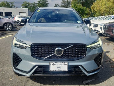 2024 Volvo XC60 Recharge Plug-In Hybrid Plus Dark Theme