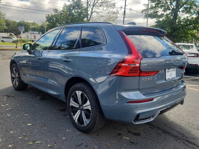 2024 Volvo XC60 Recharge Plug-In Hybrid Plus Dark Theme