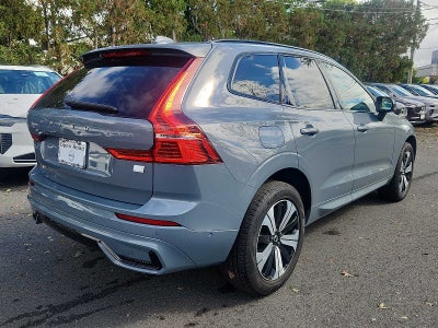 2024 Volvo XC60 Recharge Plug-In Hybrid Plus Dark Theme
