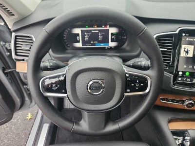 2025 Volvo XC90 Plug-In Hybrid Plus