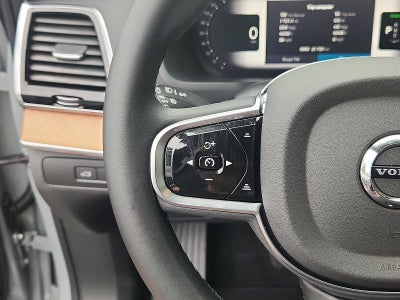 2025 Volvo XC90 Plug-In Hybrid Plus