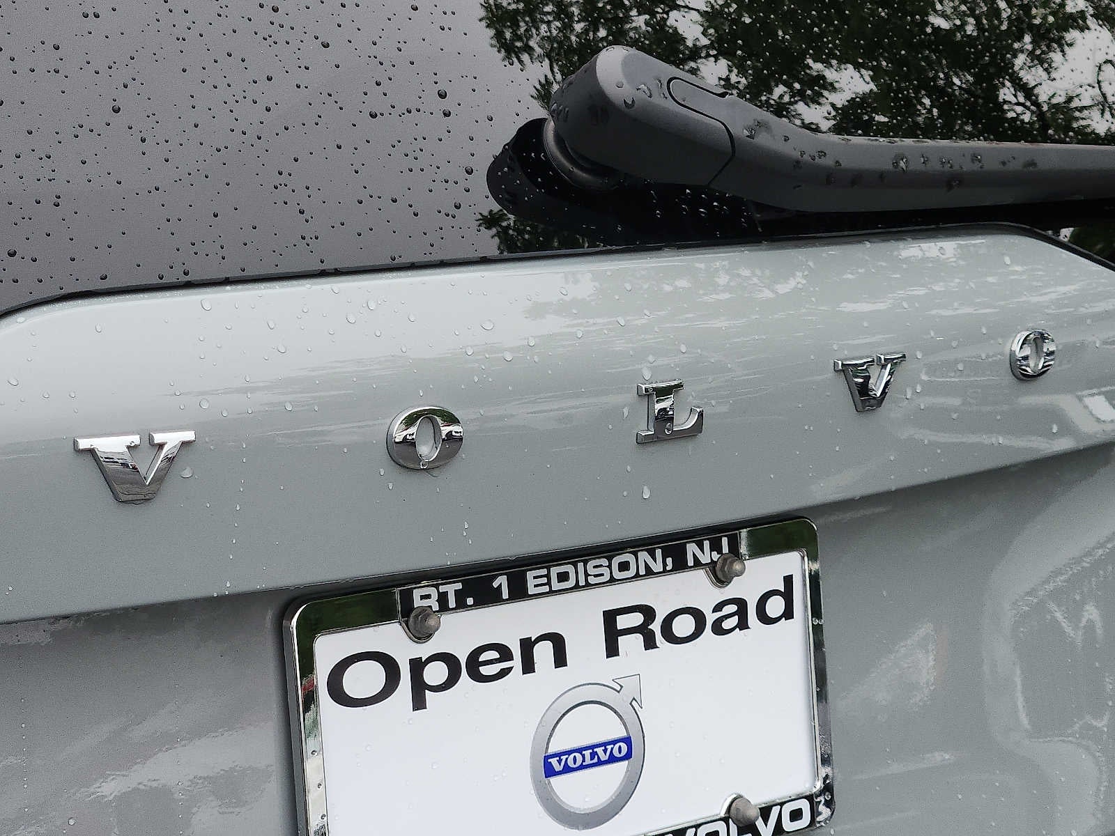 2025 Volvo XC90 Plug-In Hybrid Plus