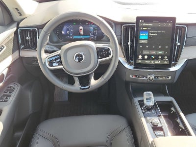 2026 Volvo XC90 Plug-In Hybrid Plus