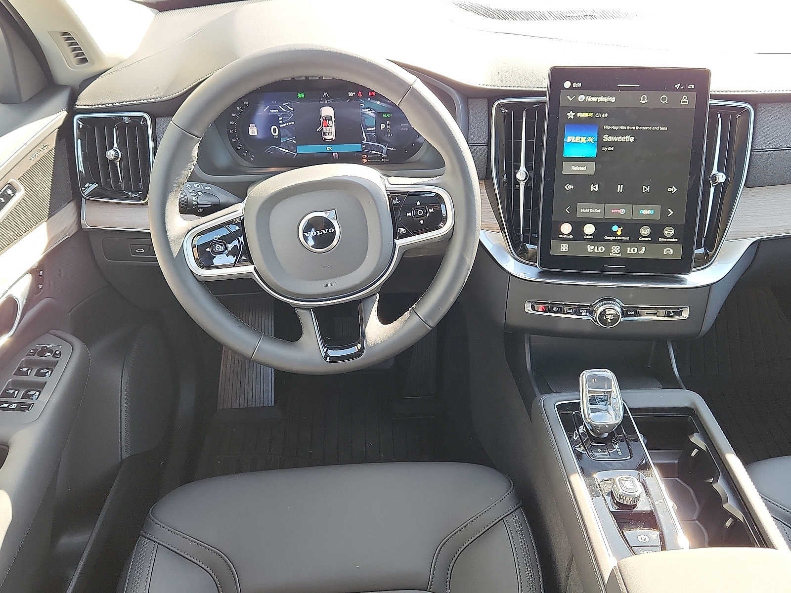 2026 Volvo XC90 Plug-In Hybrid Plus