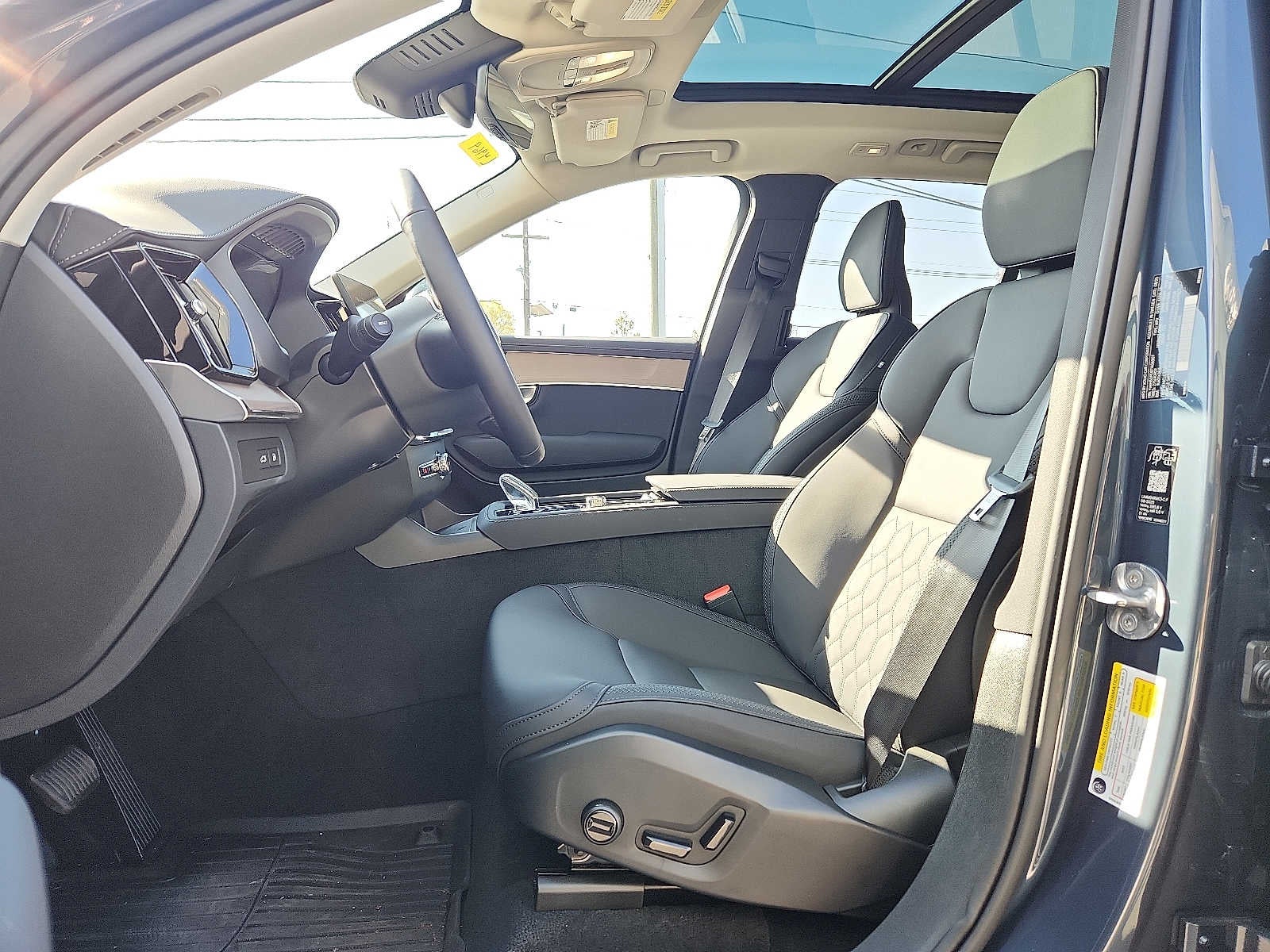 2026 Volvo XC90 Plug-In Hybrid Plus