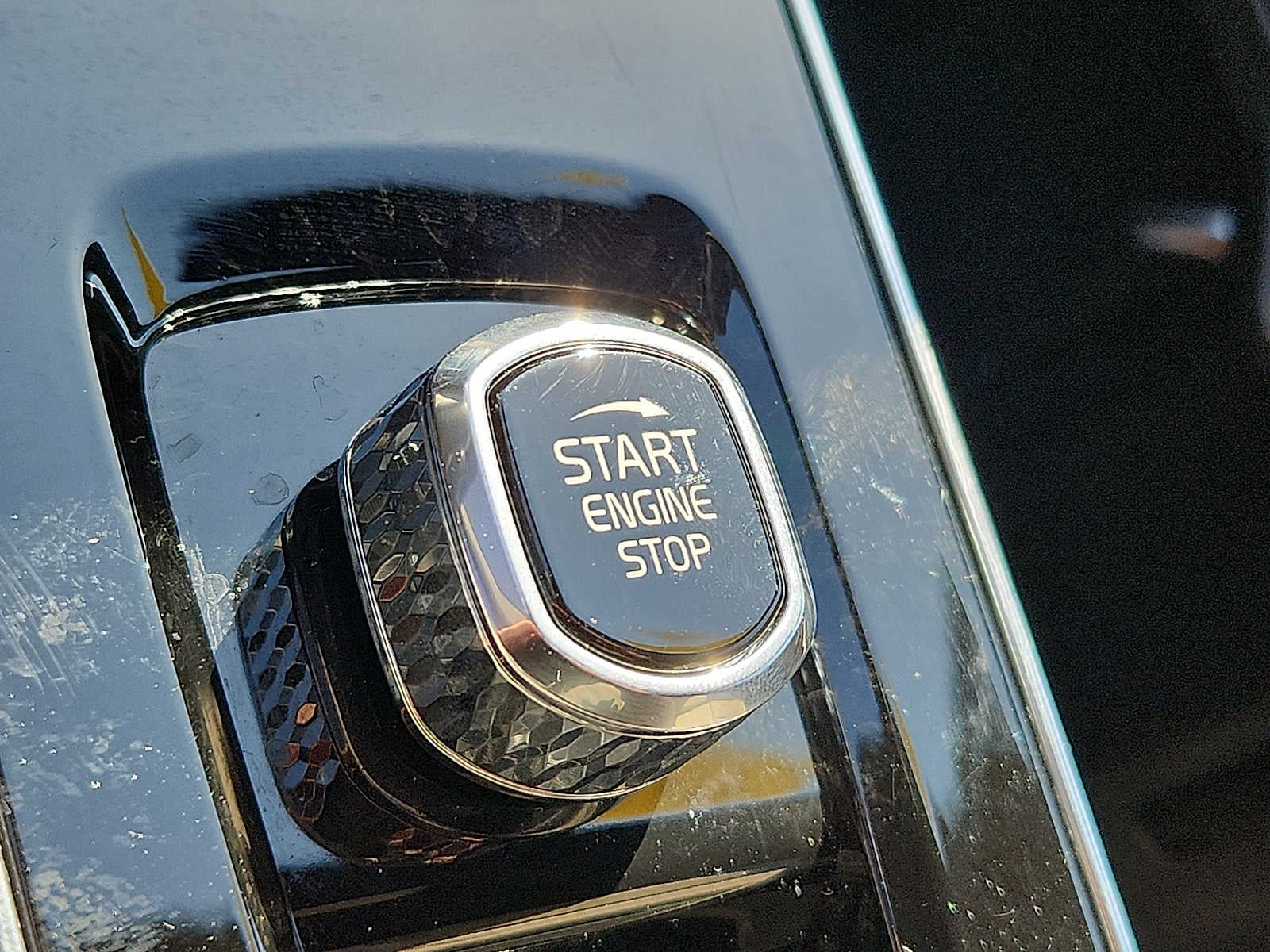 2026 Volvo XC90 Plug-In Hybrid Plus