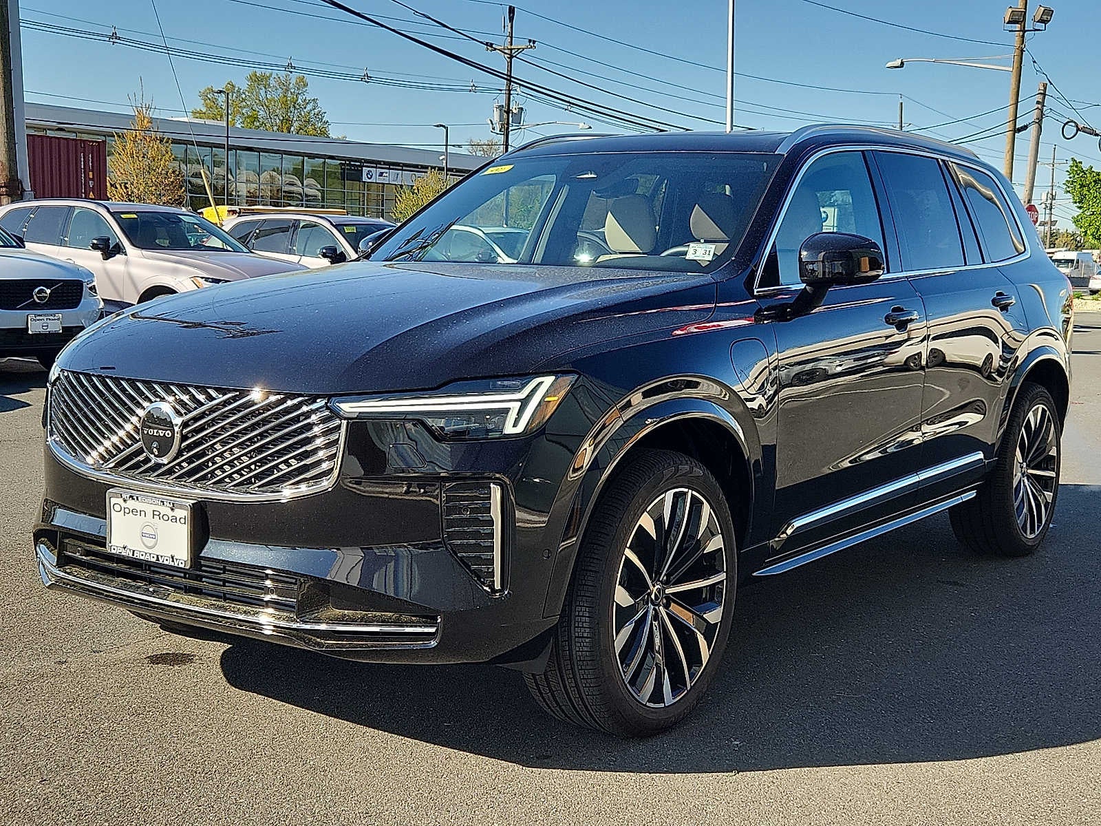 2026 Volvo XC90 Plug-In Hybrid Plus