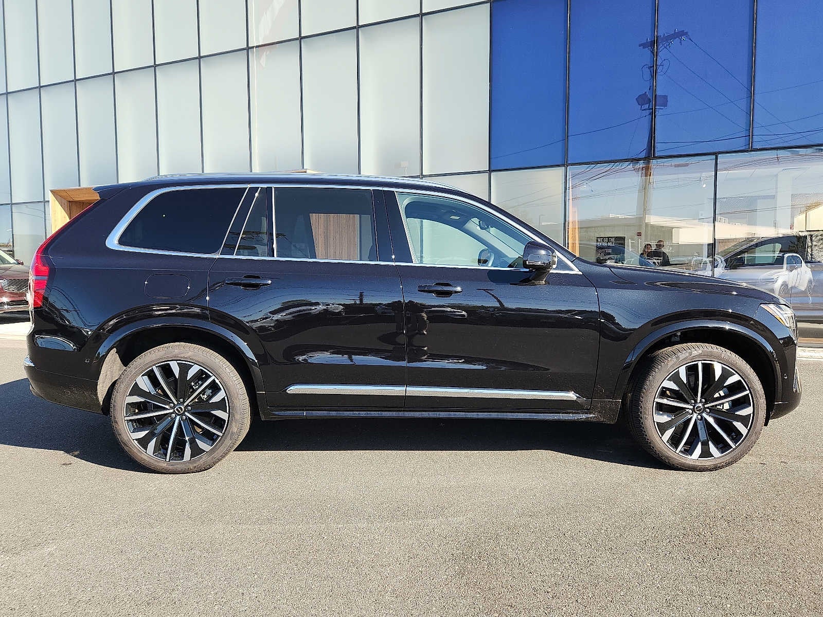 2026 Volvo XC90 Plug-In Hybrid Plus