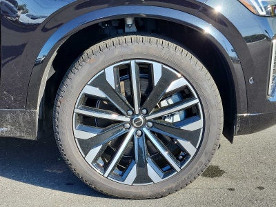 2026 Volvo XC90 Plug-In Hybrid Plus