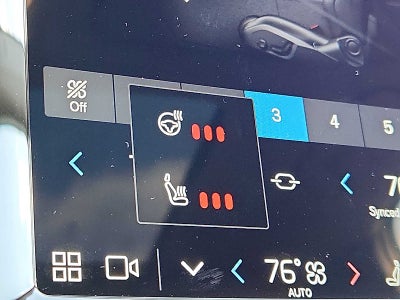 2025 Volvo XC60 Plug-In Hybrid Plus