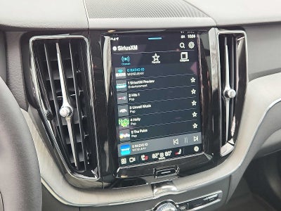 2025 Volvo XC60 Plug-In Hybrid Plus