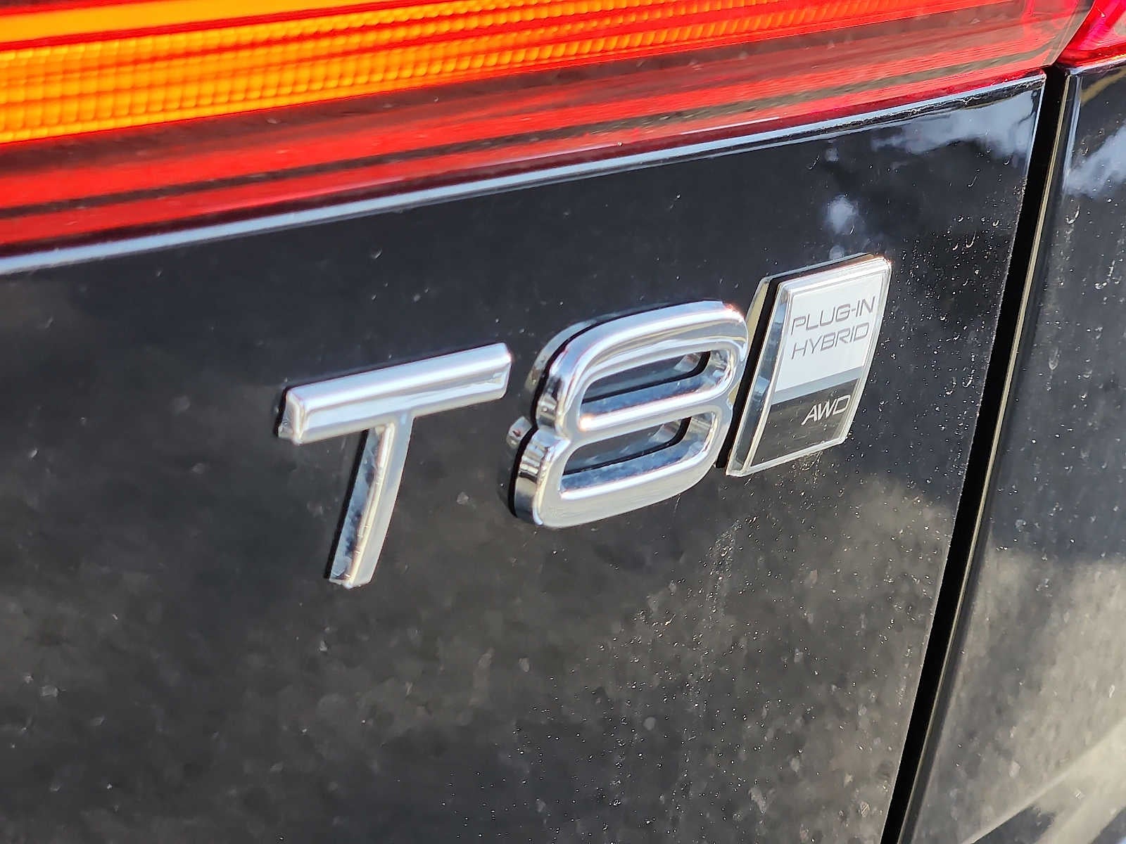 2025 Volvo XC60 Plug-In Hybrid Plus