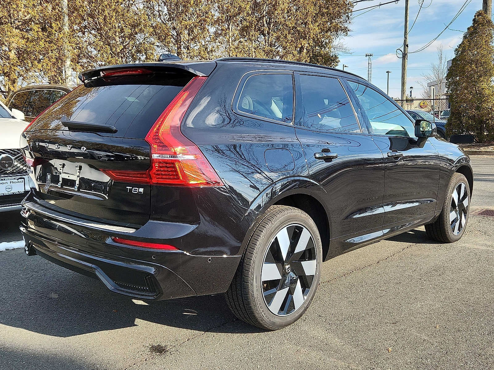 2025 Volvo XC60 Plug-In Hybrid Plus