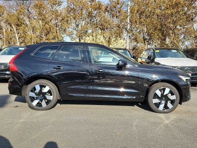 2025 Volvo XC60 Plug-In Hybrid Plus