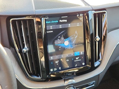 2025 Volvo XC60 Plug-In Hybrid Plus