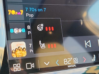 2025 Volvo XC60 Plug-In Hybrid Plus