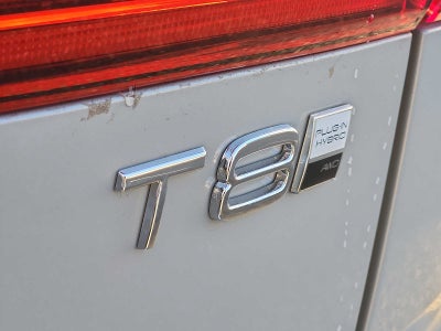 2025 Volvo XC60 Plug-In Hybrid Plus