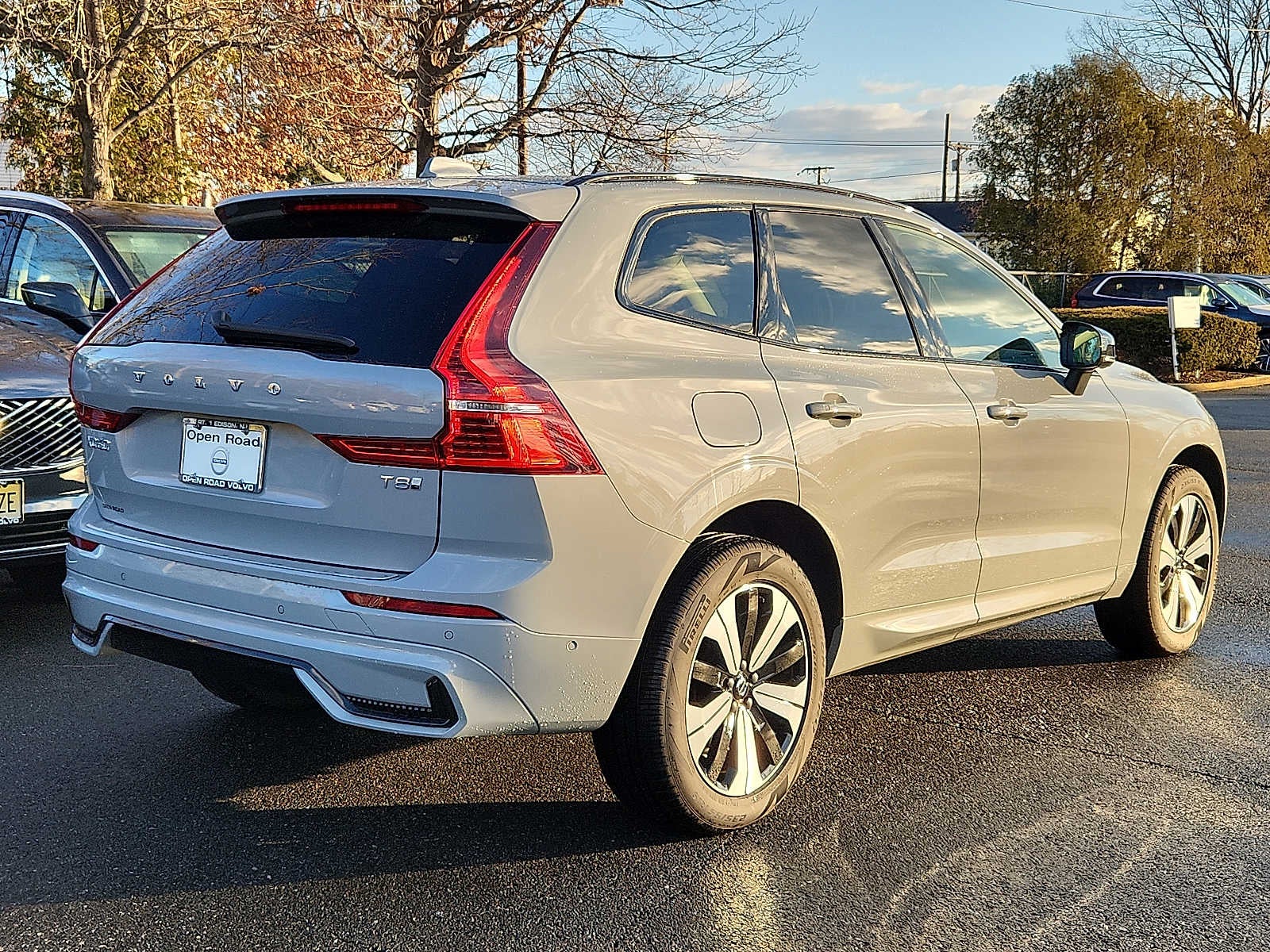 2025 Volvo XC60 Plug-In Hybrid Plus