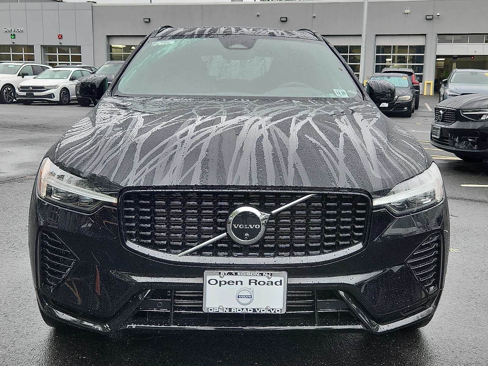 2025 Volvo XC60 Plug-In Hybrid Plus