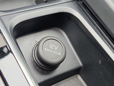 2025 Volvo XC60 Plug-In Hybrid Plus