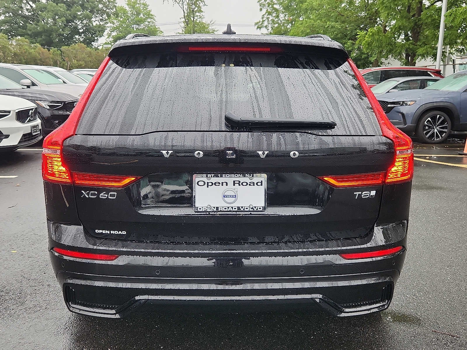 2025 Volvo XC60 Plug-In Hybrid Plus