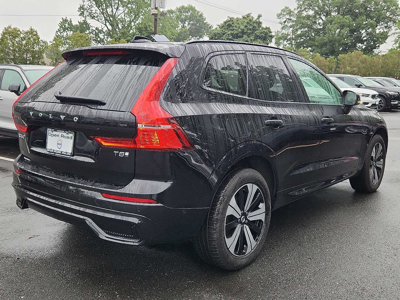 2025 Volvo XC60 Plug-In Hybrid Plus