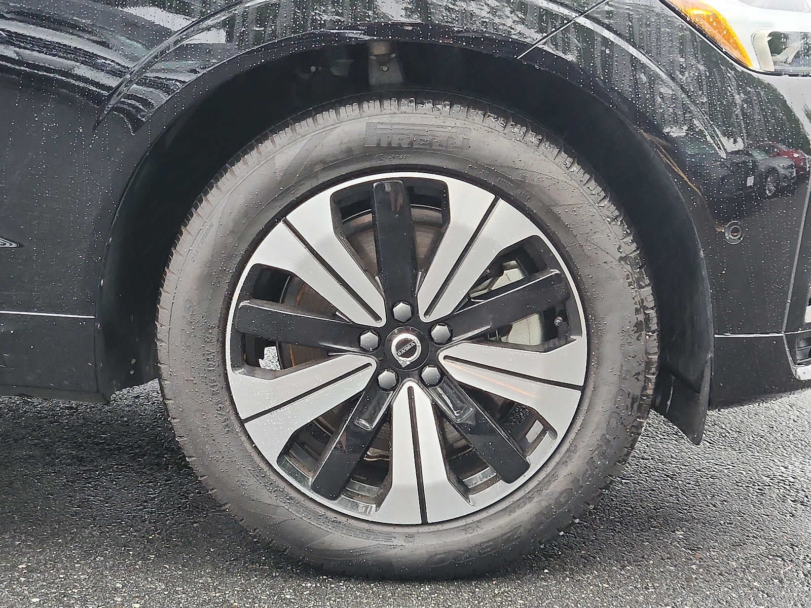 2025 Volvo XC60 Plug-In Hybrid Plus