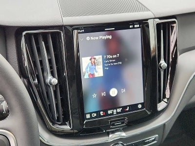 2025 Volvo XC60 Plug-In Hybrid Core