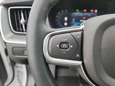 2025 Volvo XC60 Plug-In Hybrid Core