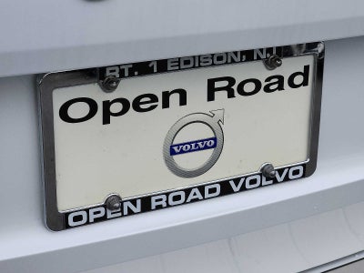 2025 Volvo XC60 Plug-In Hybrid Core