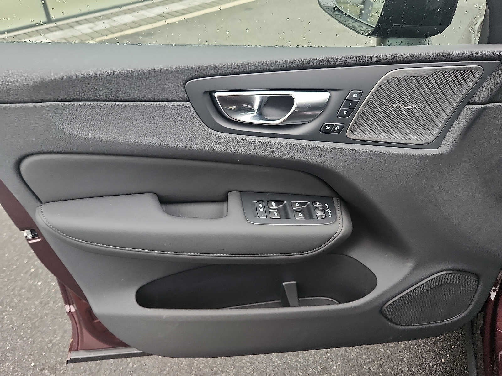 2026 Volvo XC60 Plug-In Hybrid Ultra